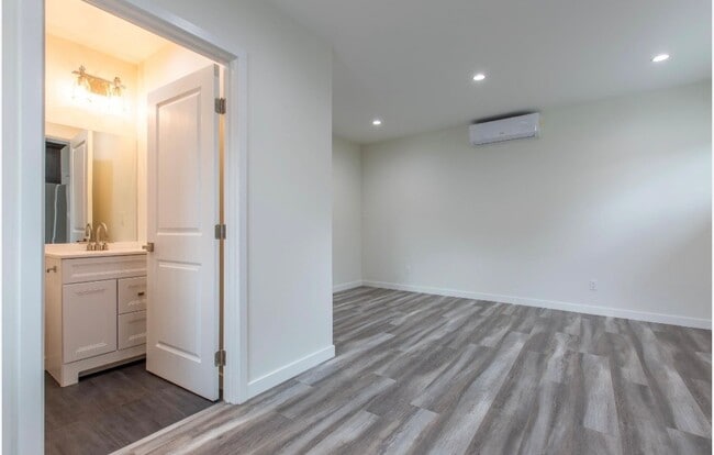 Photo - 14612 Vose St Unit Junior ADU