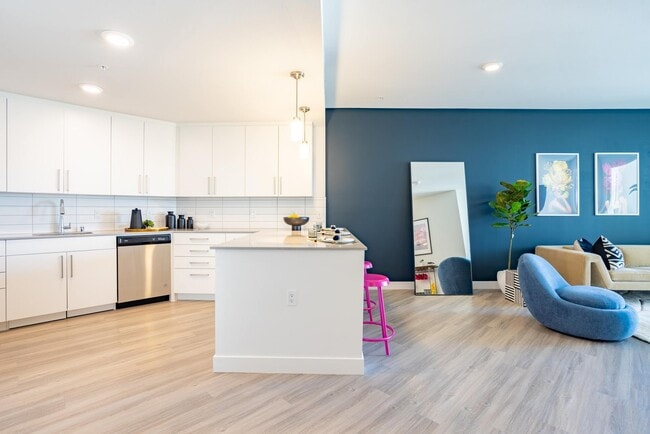 Photo - Chandler Apartments in North Hollywood