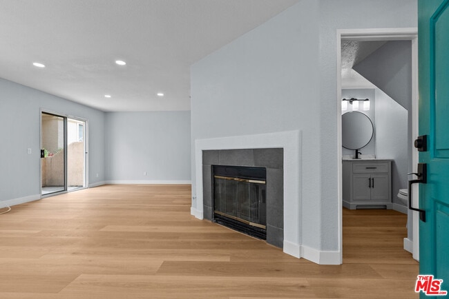 Photo - 18812 Vista Del Canon Unit D