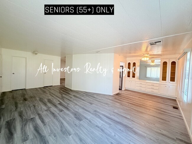 Photo - 200 N El Camino Real