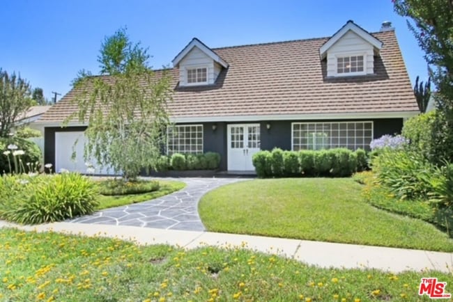 Photo - 5655 Ramara Ave