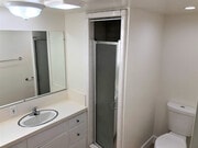 Bath - 6315 Vista Del Mar Apartments Unit 6315