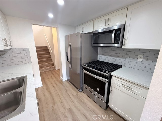 Photo - 14700 Berendo Ave