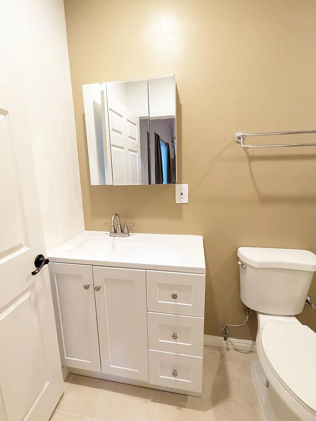 Photo - 12640 Bessemer St Unit 1