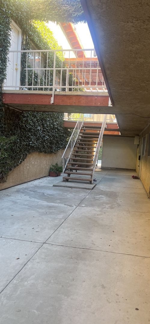 Photo - Spacious and Bright Upper Level Unit Ready For Move In! Unit #8