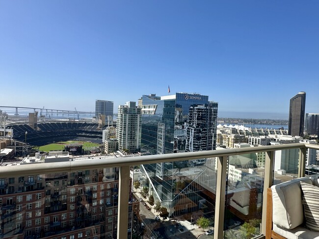 Photo - 800 The Mark Ln Condo Unit 2206