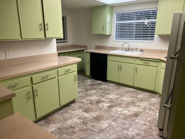 Photo - Large Home in Well Established Chula Vista Neighborhood