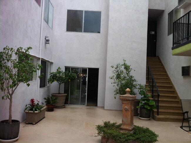 Photo - 2055 Rodney Dr Unit 108