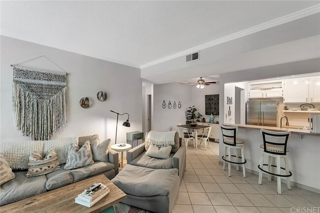Photo - 24105 Del Monte Dr Unit 445