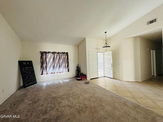 Photo - 44524 37th St W