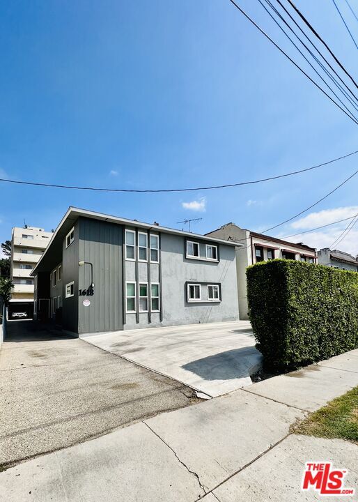 Photo - 1618 N Kenmore Ave Condo Unit 6