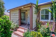 Photo - 10707 Flaxton St House