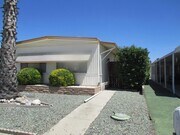 Photo - 848 S Lyon Ave