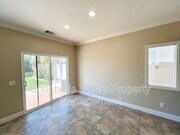 Photo - 64250 Silver Star Ave