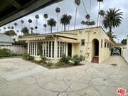 Photo - 203 N Doheny Dr