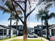 Photo - 604 E Chevy Chase Dr Apartment Unit D