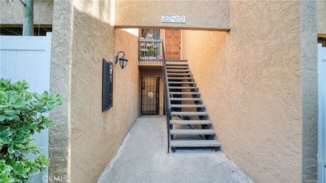 Photo - 1101 W MacArthur Blvd