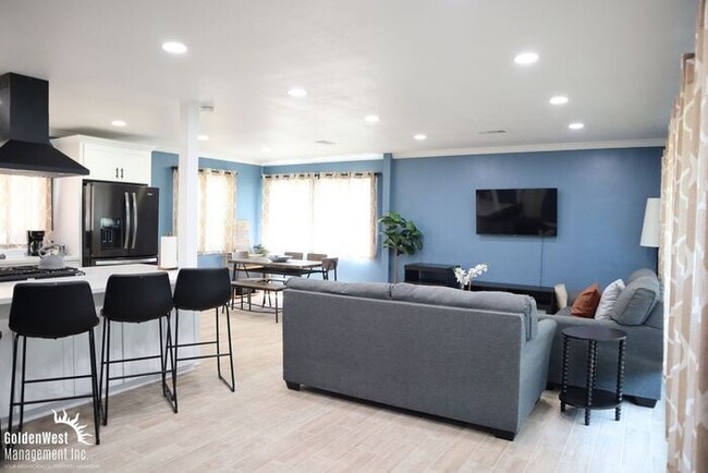 Building Photo - Charming 3Bdm 2Ba Home in the Heart of San...