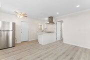 Photo - Euclid Ave Apartment Unit 4052