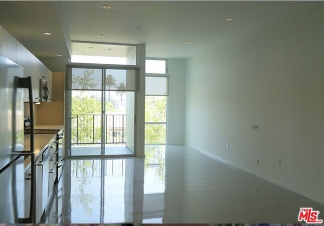 Photo - 1107 Venice Blvd. Unit 201