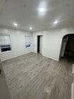 Photo - 556 W 92nd St