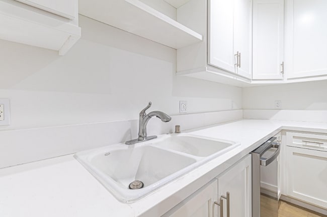 Photo - 3672 W Imperial Hwy Unit 306