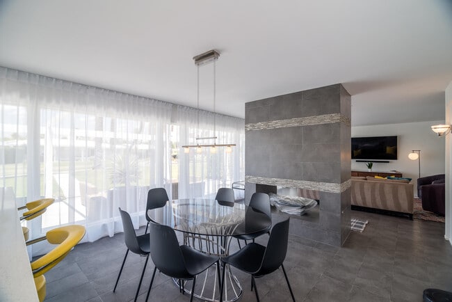 Photo - 70400 Los Pueblos Way