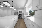 Photo - 1438 N Summit Ave