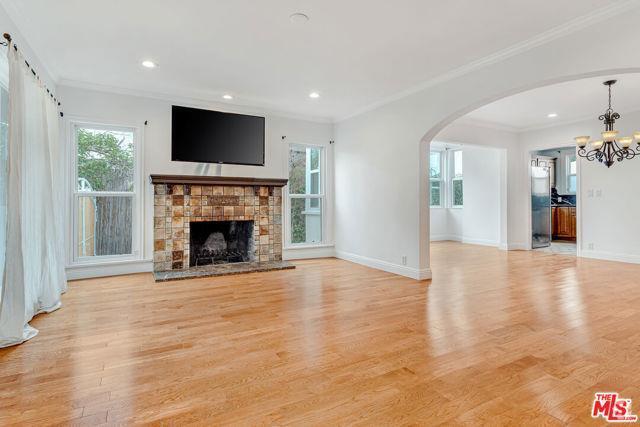 Building Photo - 409 N Kilkea Dr Rental
