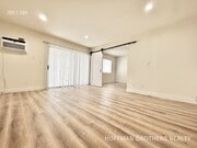 Photo - 1786 N Sycamore Ave Unit 111