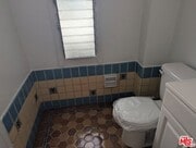 Photo - 634 S Gramercy Pl