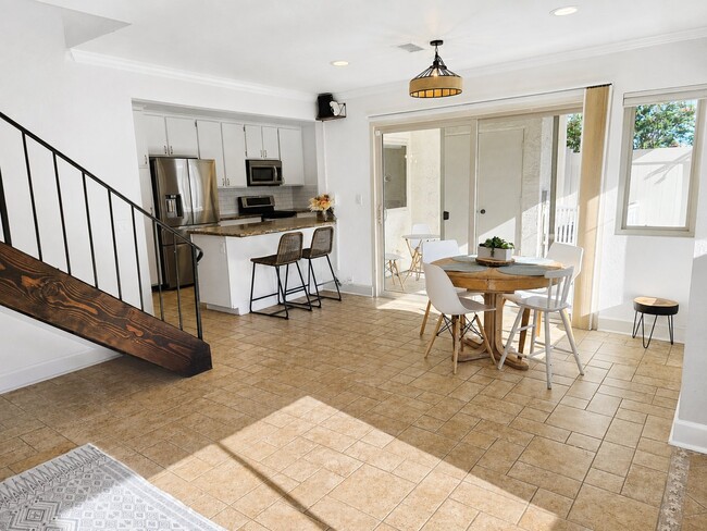 Photo - 237 Countryhaven Rd