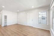 Photo - 630 E San Antonio Dr Unit #3