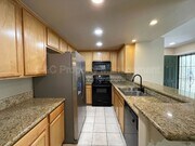 Photo - 4013 Oakcrest Dr Unit 6
