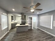 Photo - 1119 St Louis Ave Unit 01