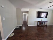 Photo - 25595 Cheryle St