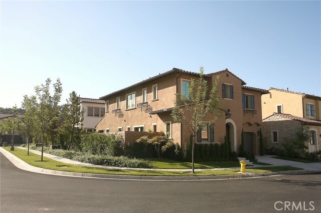 Building Photo - 204 Sutters