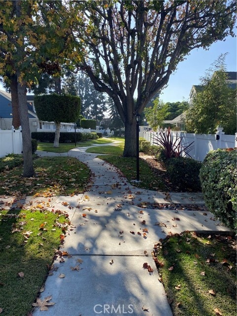 Photo - 805 W Grondahl St