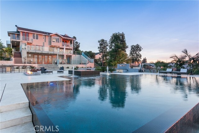 Photo - 19631 Crestknoll Dr