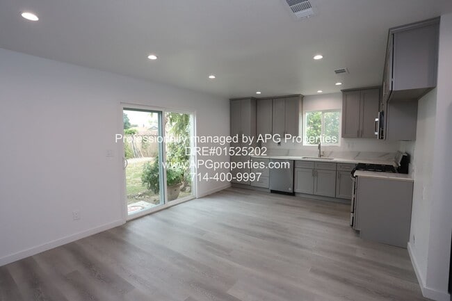 Photo - 838 S Gilbuck Dr