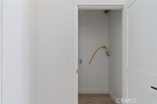 Photo - 11140 Woodley Ave Unit 1/4