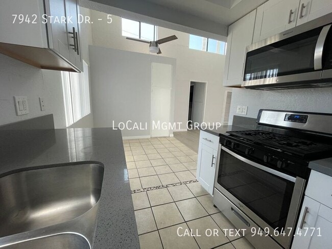 Photo - 7942 Stark Drive Unit 5