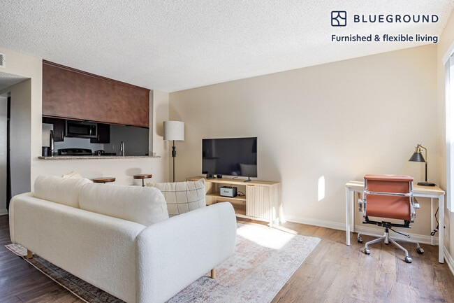 Photo - 611 N Howard St Unit FL1-ID1319