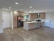 Photo - 6520 Debs Ave