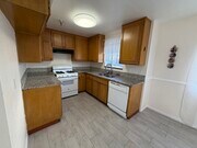 Photo - 13522 Glenoaks Blvd