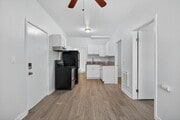 Photo - 2212 Myrtle Ave Apartment Unit 06