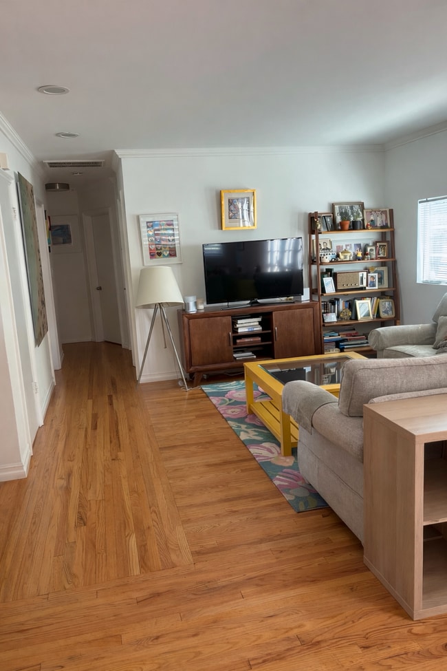 Photo - 7055 Comanche Ave