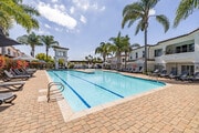 Pool - Town Park Villas