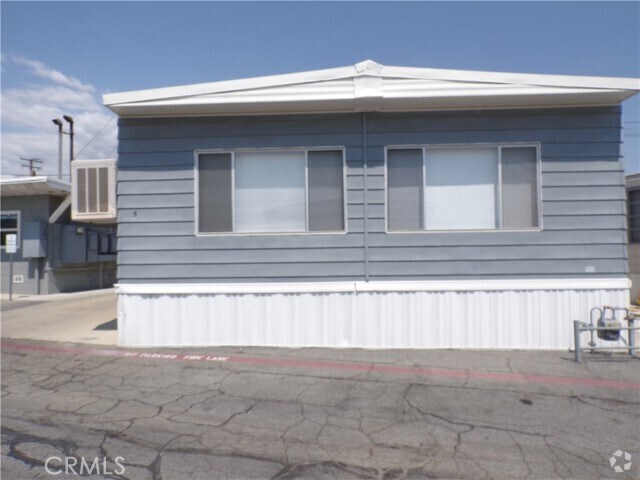 Building Photo - 34447 Yucaipa Blvd Rental