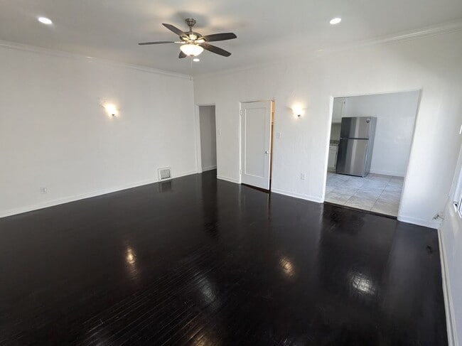 Photo - 1152 Gordon St Unit 3
